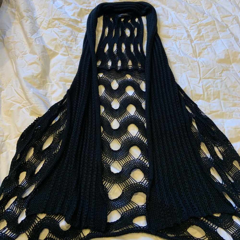 BCBGMAXAZRIA Medium length open Knit sweater-Mediu